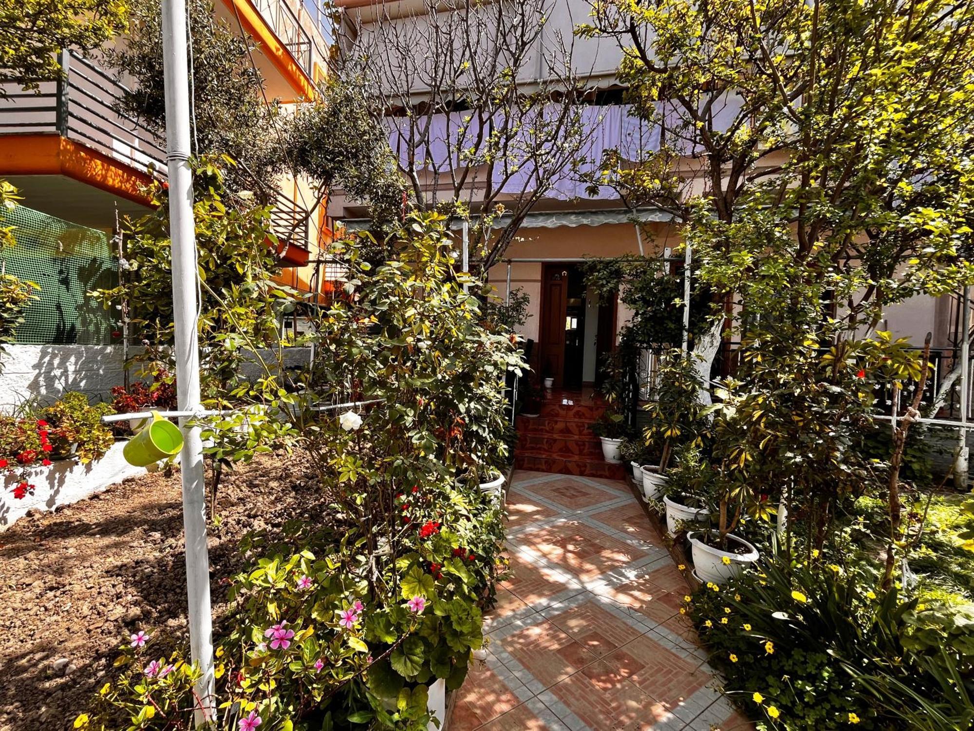 Beach & Chill Apartments Vlorë Exterior foto
